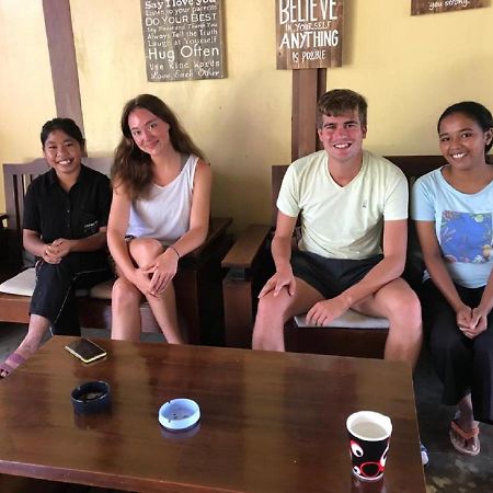 A-Manta Homestay 纳闽巴霍 外观 照片